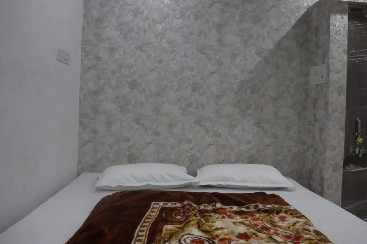 Shree Ambey Paying Guest House Varanasi India